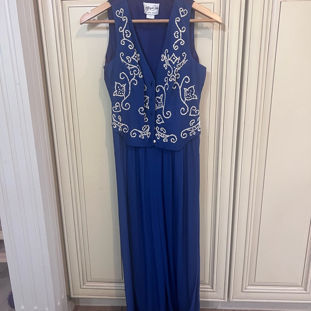 90’s vintage Navy Blue Embroidered Jumpsuit